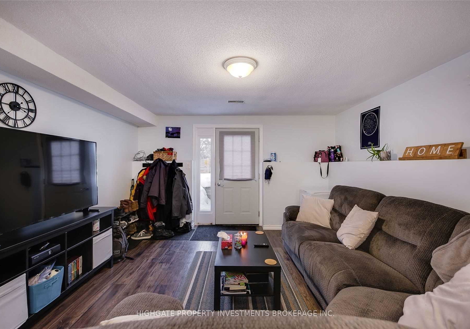 36-rosenfeld-drive-barrie-ontario-s12353755