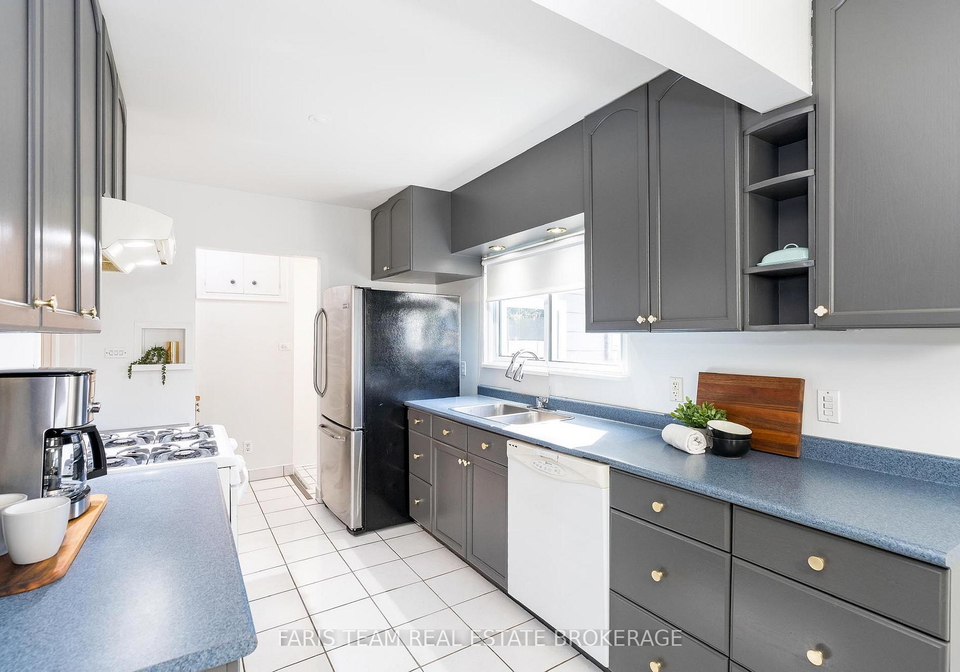 37-lount-street-barrie-ontario-s12354577