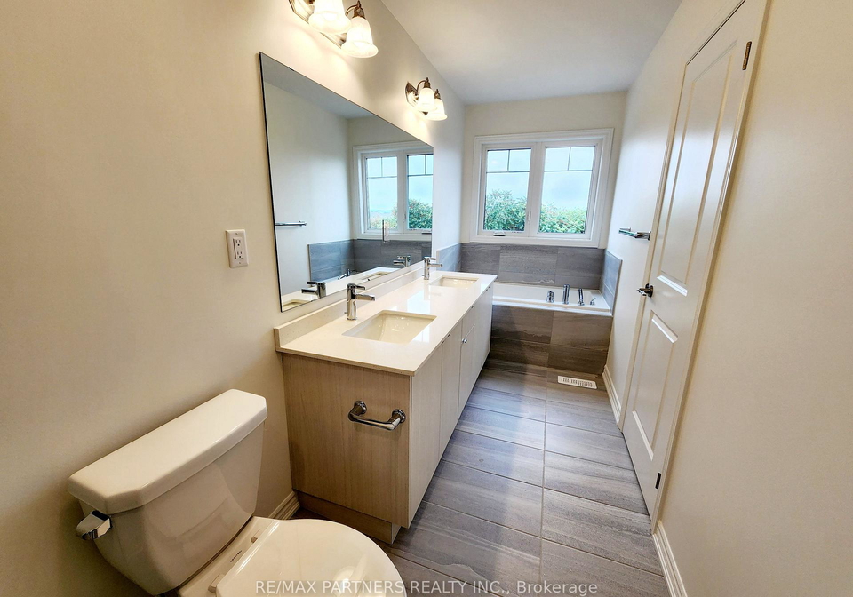 136-greer-street-barrie-ontario-s12354580