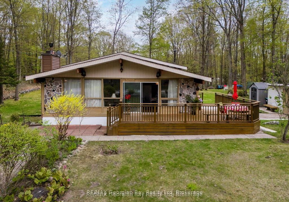 25-tall-pines-drive-w-tiny-ontario-s12354704