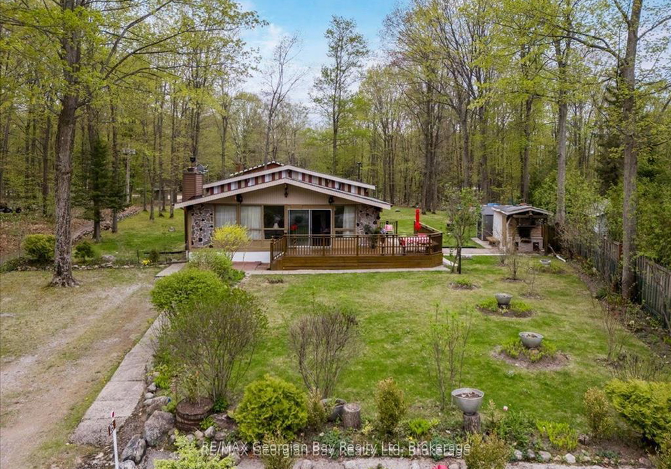 25-tall-pines-drive-w-tiny-ontario-s12354704