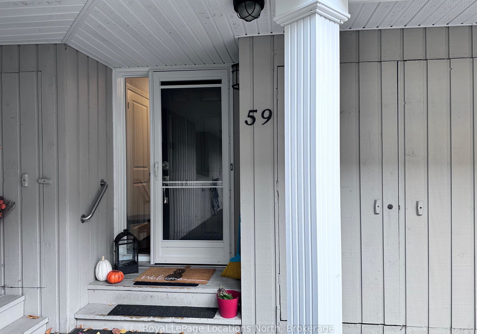 22-ramblings-way-collingwood-ontario-s12355098