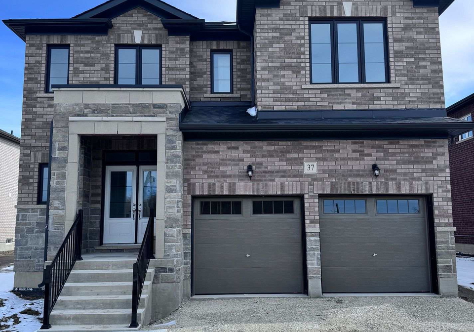 37-misty-ridge-road-wasaga-beach-ontario-s12355436