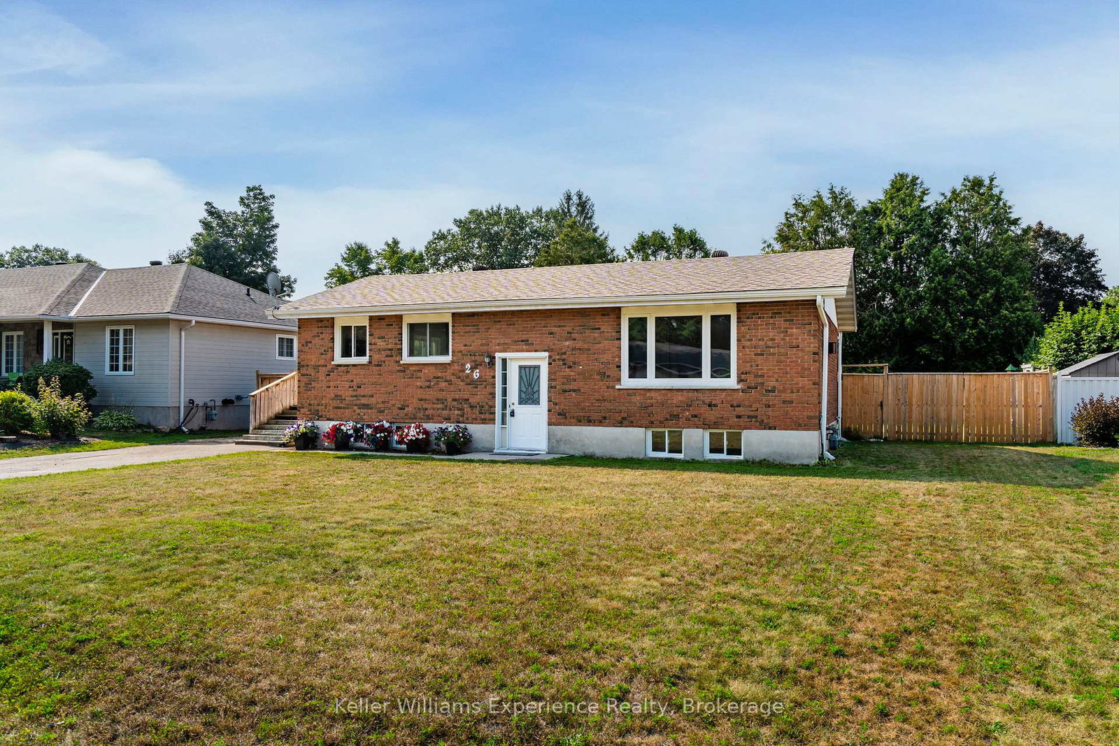 26-richelieu-street-penetanguishene-ontario-s12356729