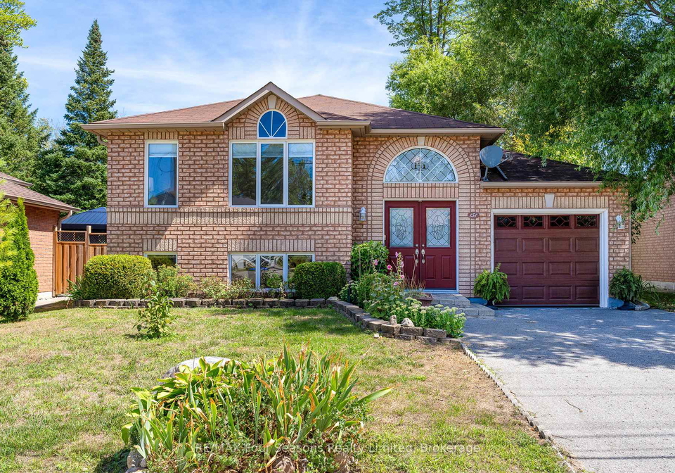 151-58th-street-s-wasaga-beach-ontario-s12357717