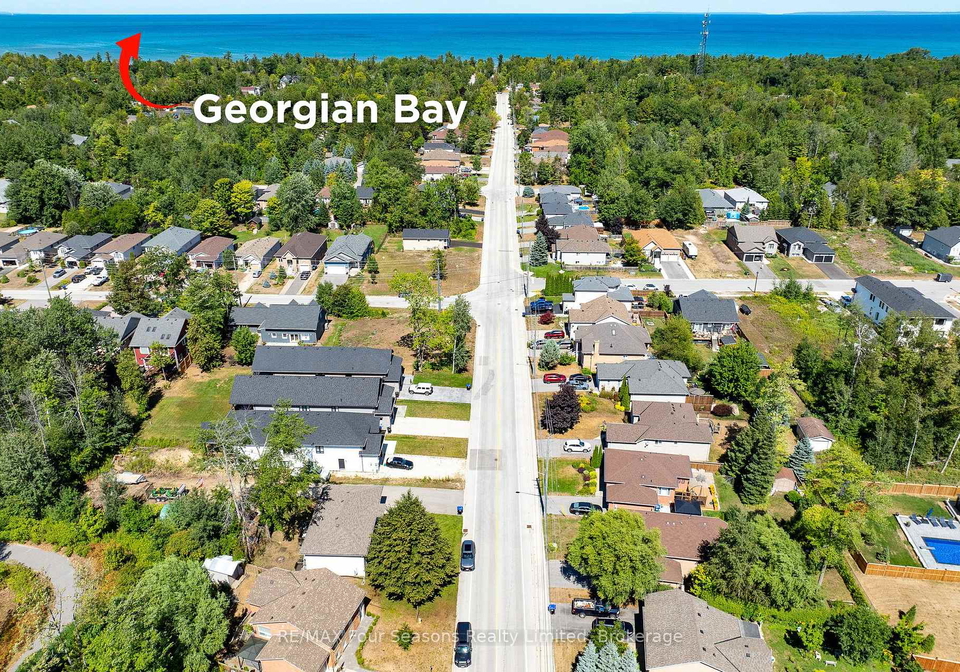 151-58th-street-s-wasaga-beach-ontario-s12357717