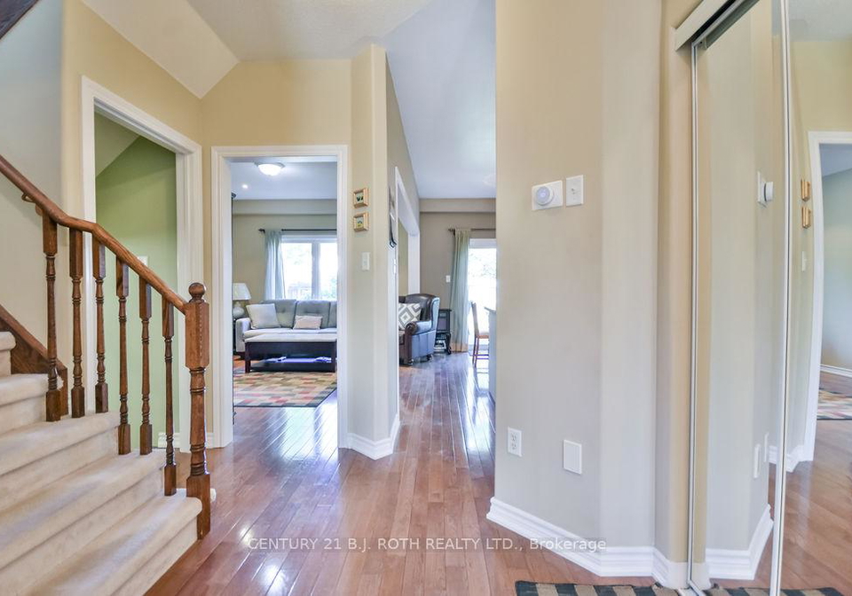 5-stuart-avenue-barrie-ontario-s12359545