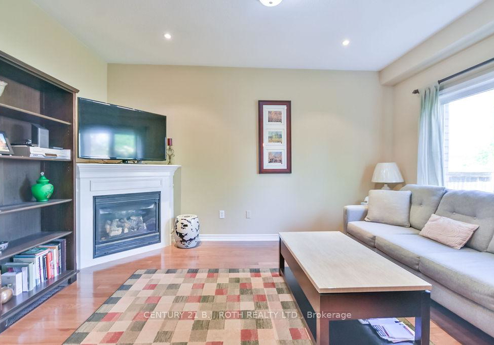 5-stuart-avenue-barrie-ontario-s12359545