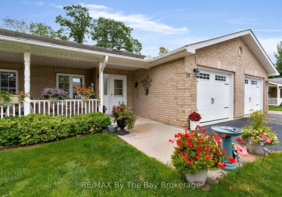 29-meadow-lane-wasaga-beach-ontario-s12359976