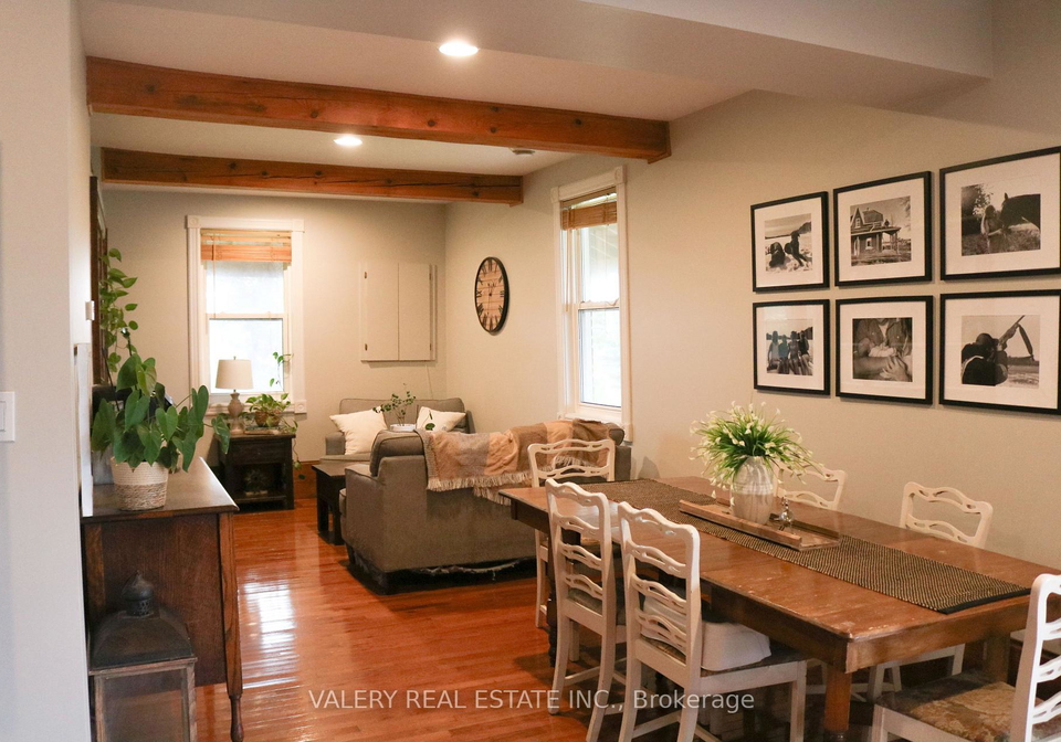 4295-horseshoe-valley-road-w-springwater-ontario-s12360403