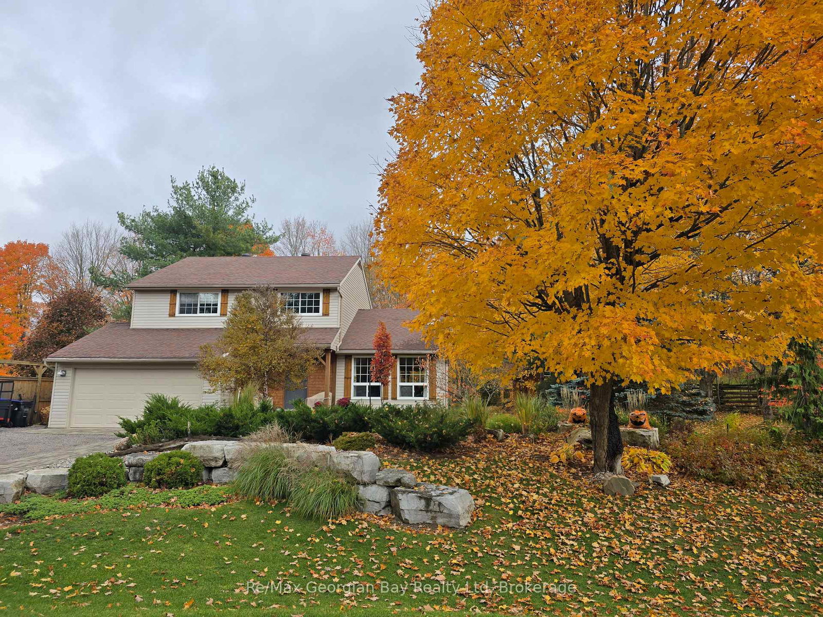 30-sumac-crescent-oro-medonte-ontario-s12360841