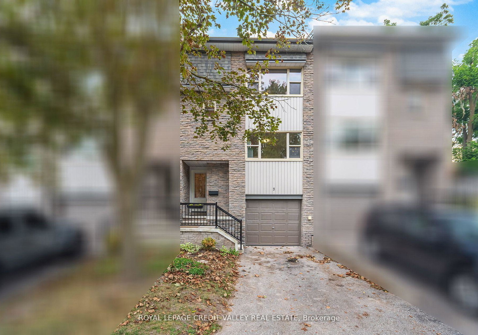 north-street-barrie-ontario-s12362231