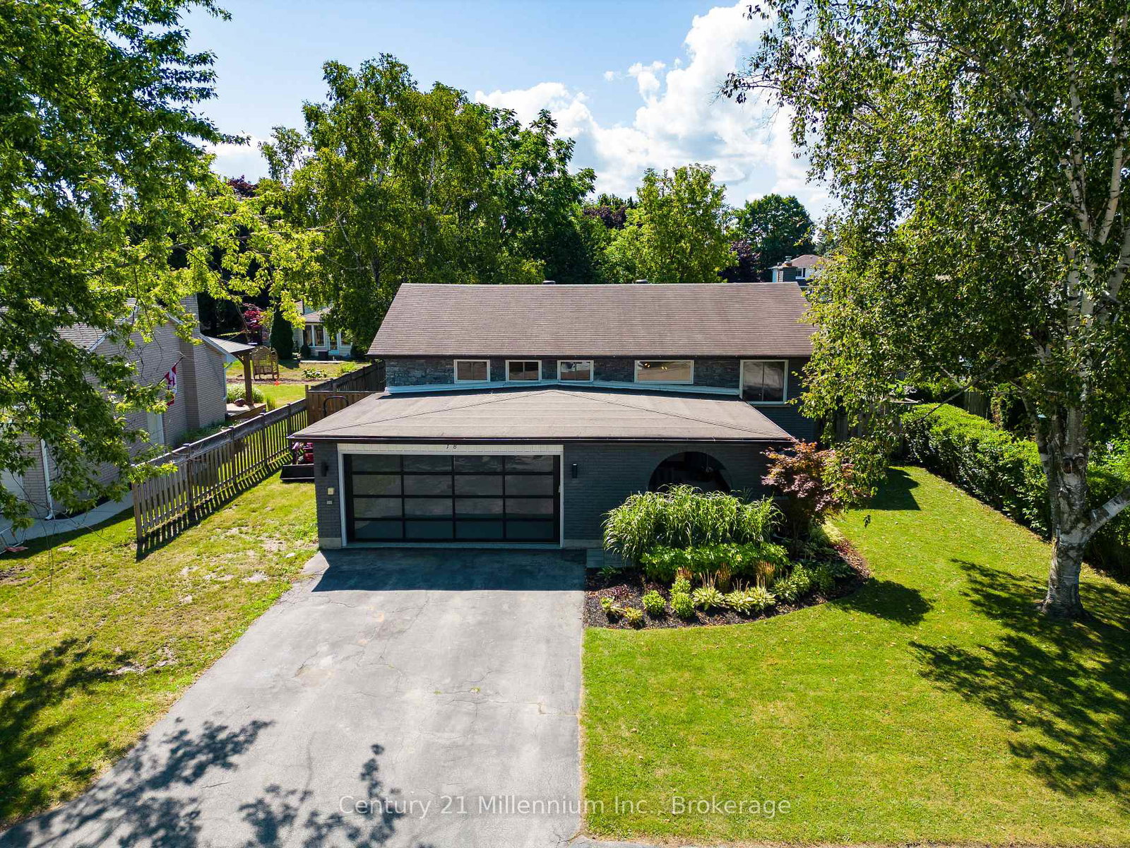 18-bryan-drive-collingwood-ontario-s12362436