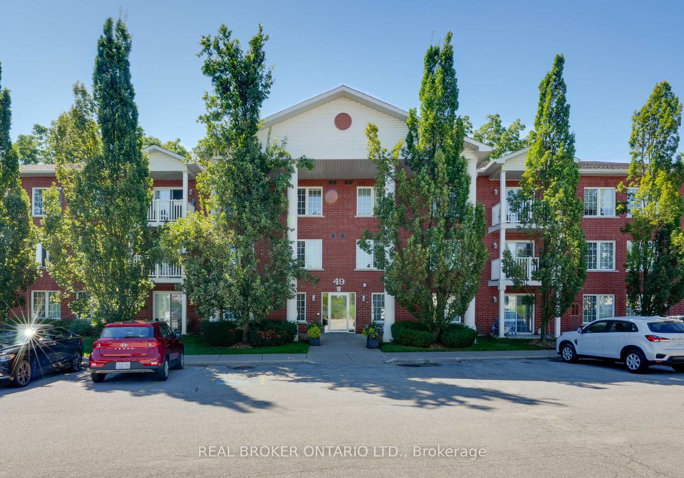 49-jacobs-terrace-barrie-ontario-s12363029