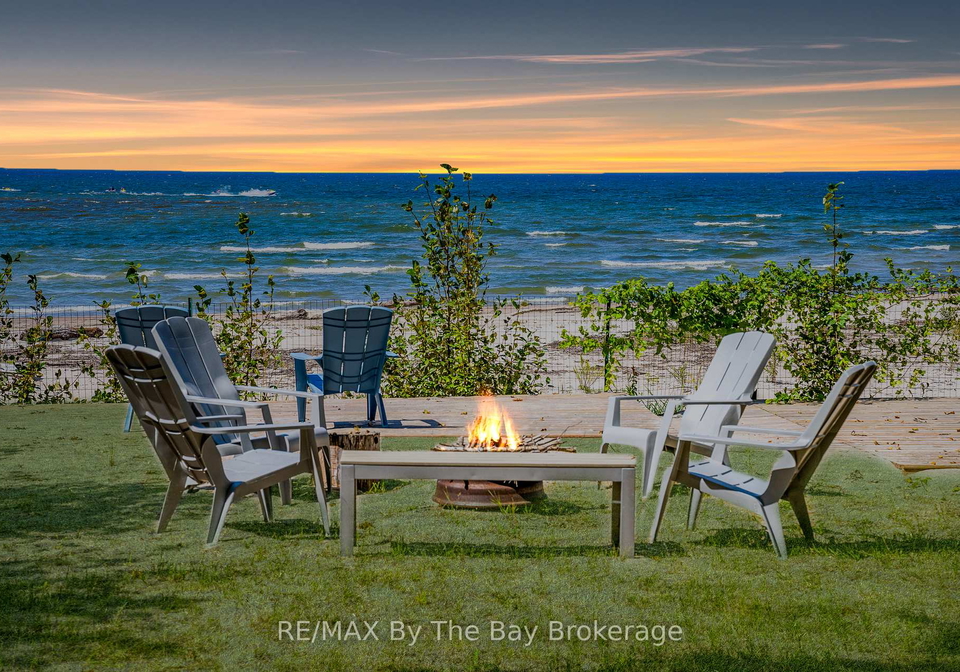 156-santos-lane-wasaga-beach-ontario-s12363920