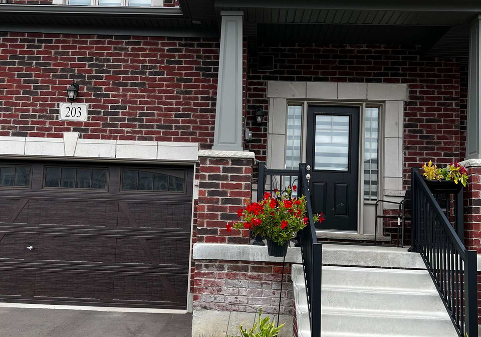 203-rosanne-circle-wasaga-beach-ontario-s12364060