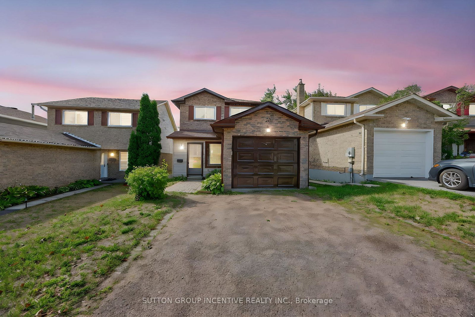 20-fox-run-barrie-ontario-s12364944