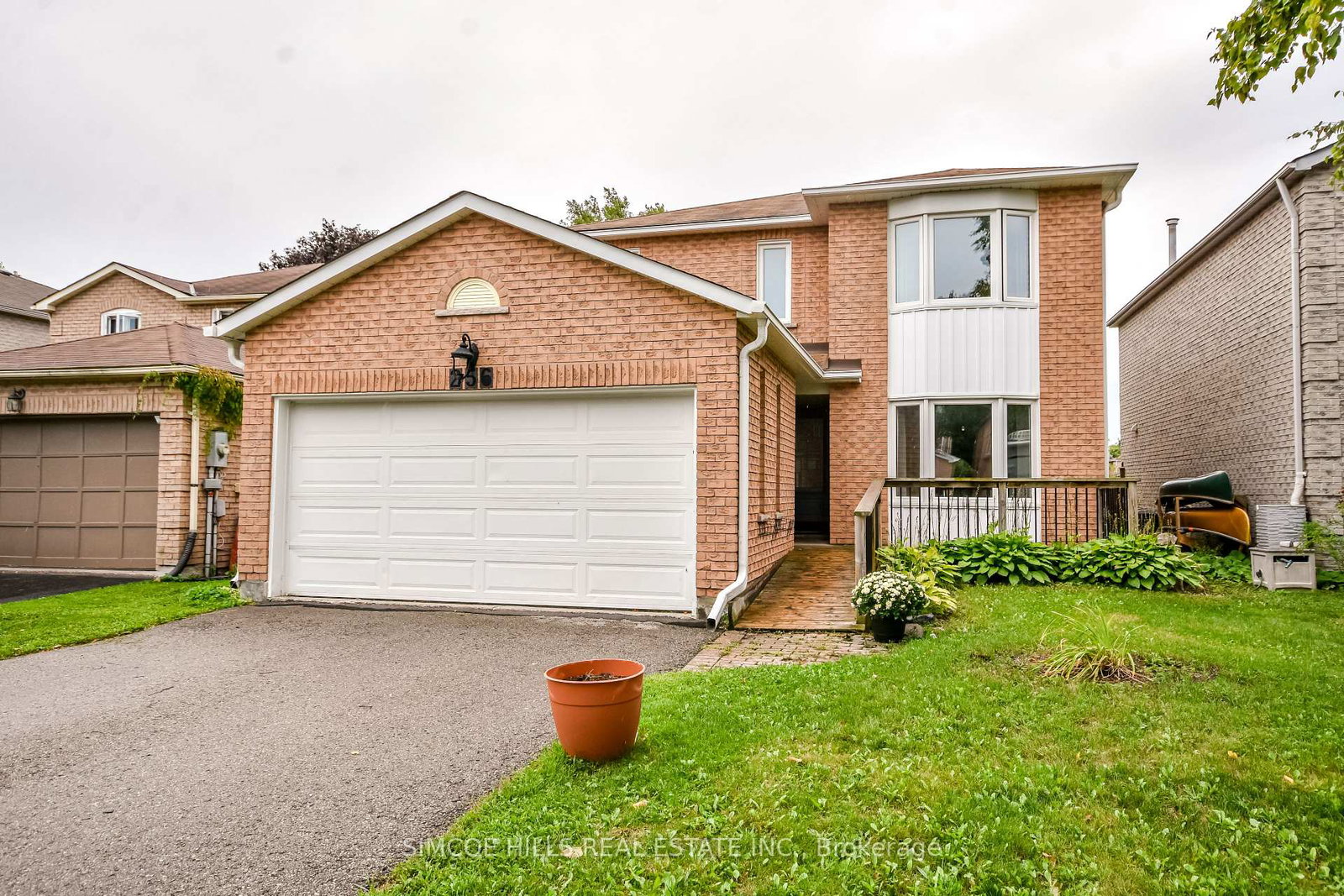 256-hickling-trail-barrie-ontario-s12364992