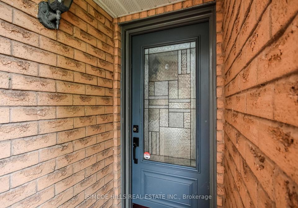 256-hickling-trail-barrie-ontario-s12364992