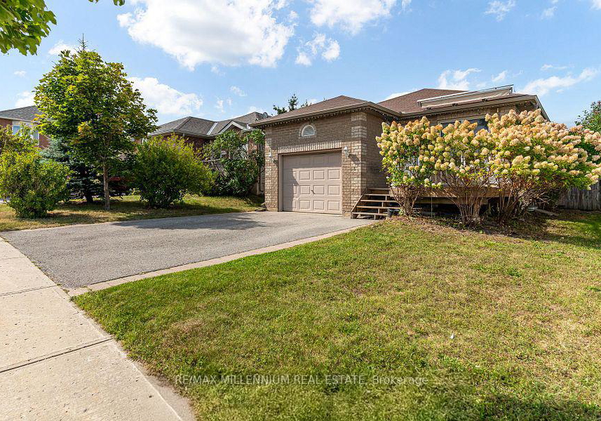 44-hanmer-street-e-barrie-ontario-s12365338