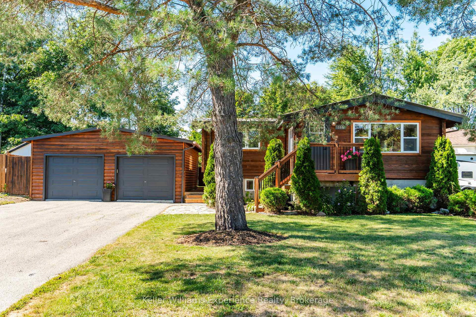 144-bay-street-tay-ontario-s12366137