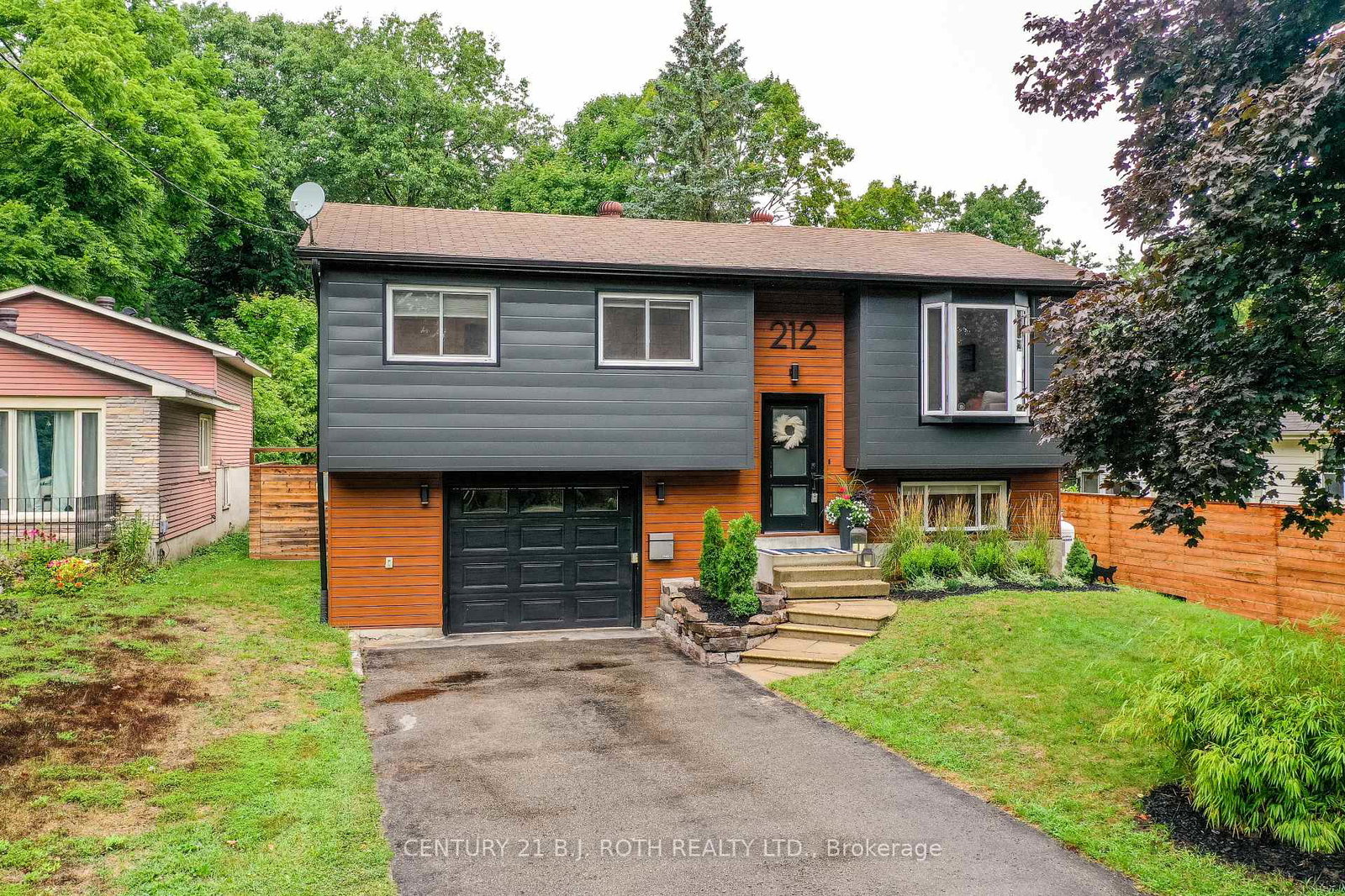 212-borland-street-e-orillia-ontario-s12366887