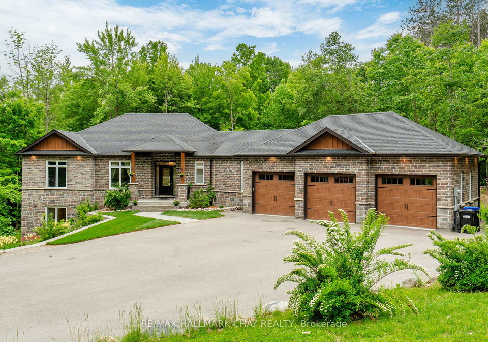 2-timberland-court-s-tiny-ontario-s12367756