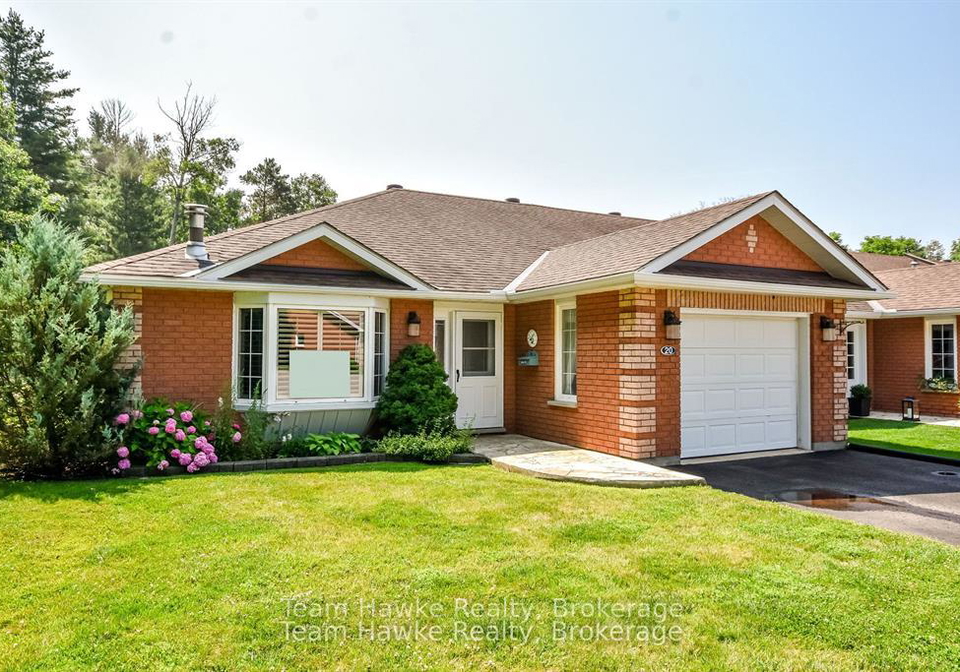 90-burke-street-penetanguishene-ontario-s12367959