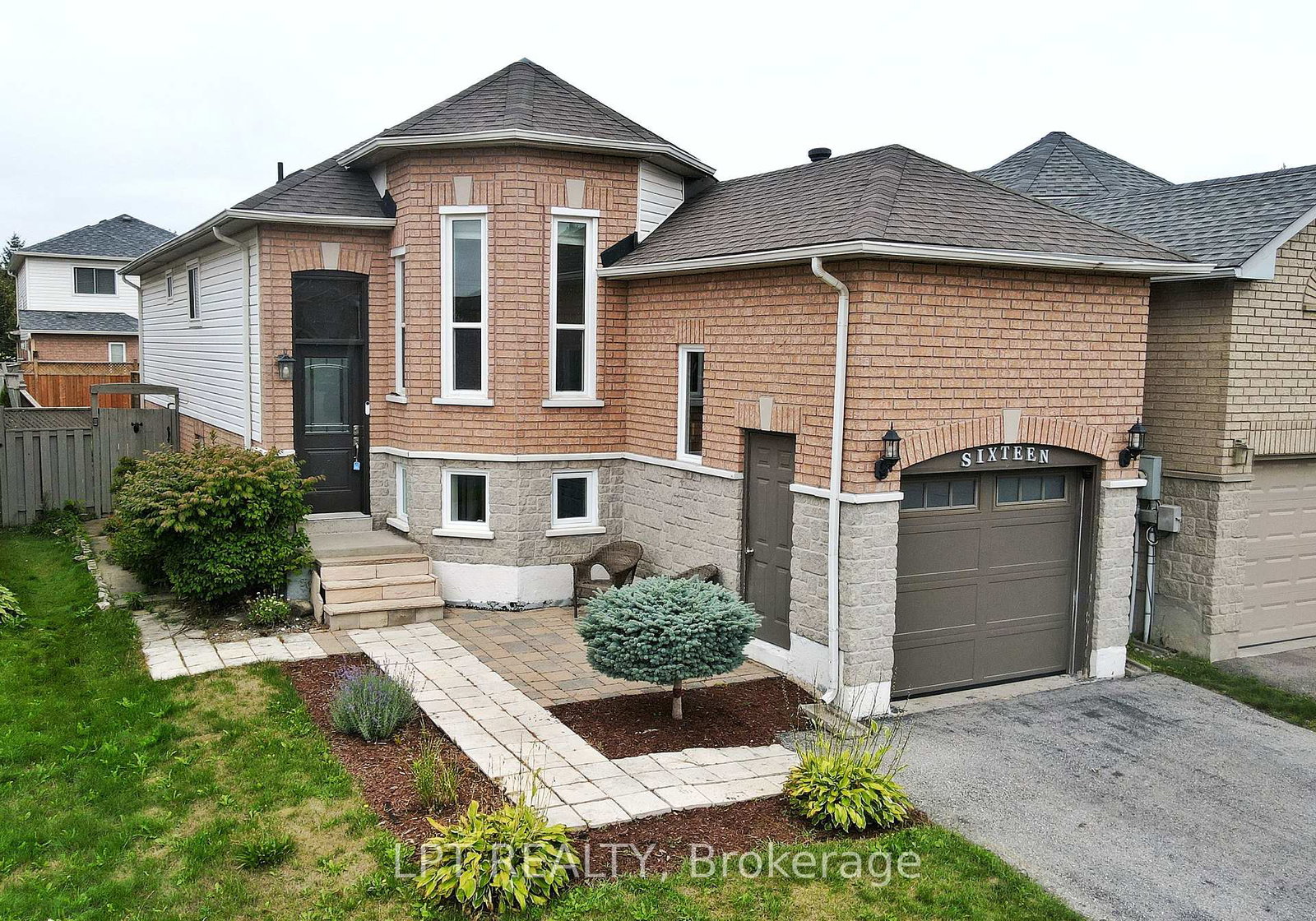 16-basswood-drive-barrie-ontario-s12368853
