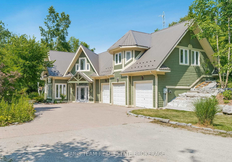 2-forest-wood-lane-oro-medonte-ontario-s12368945