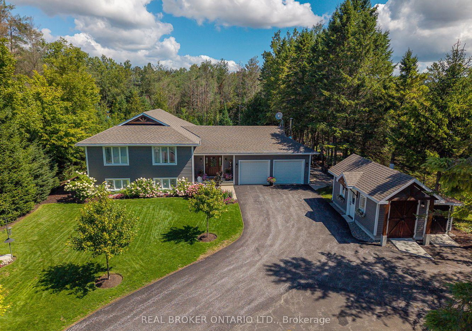 8-crystalwood-lane-springwater-ontario-s12369774