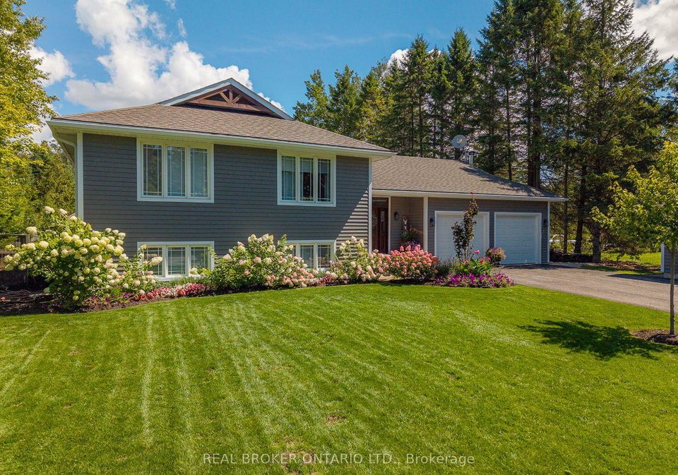 8-crystalwood-lane-springwater-ontario-s12369774