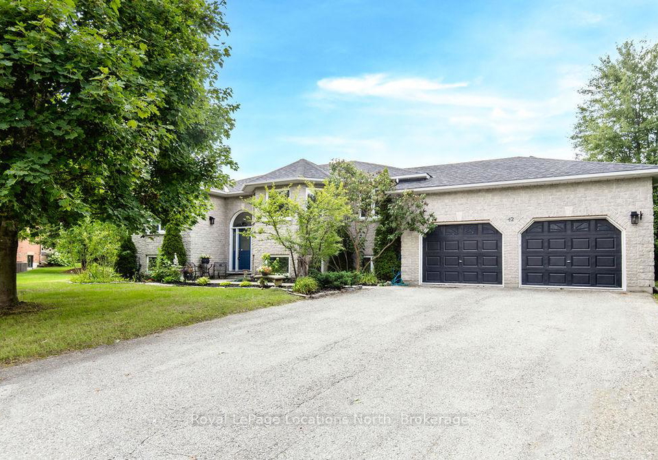 42-club-court-wasaga-beach-ontario-s12371675