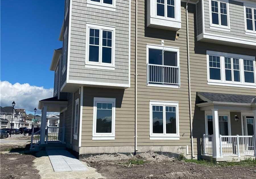 138-village-gate-drive-wasaga-beach-ontario-s12371867