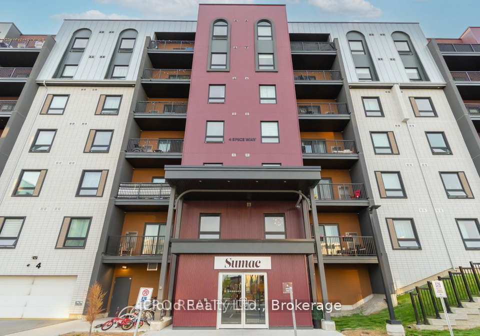 4-spice-way-barrie-ontario-s12372145