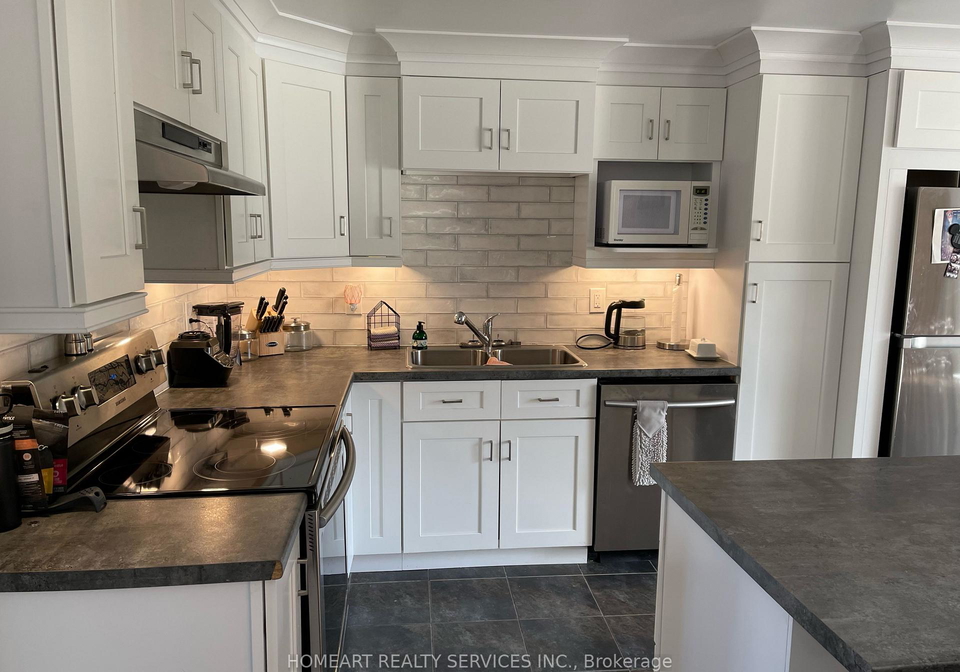 11-srigley-street-barrie-ontario-s12372440