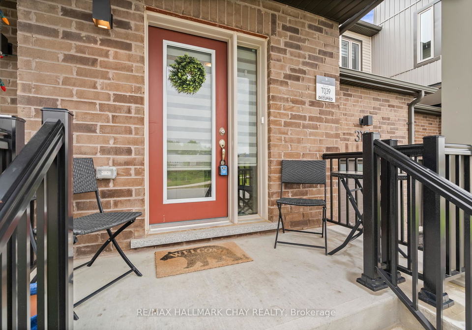 319-atkinson-street-clearview-ontario-s12372699