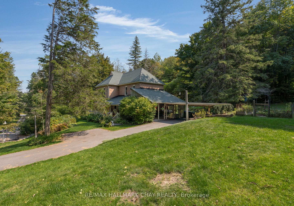 4950-penetanguishene-road-springwater-ontario-s12374012