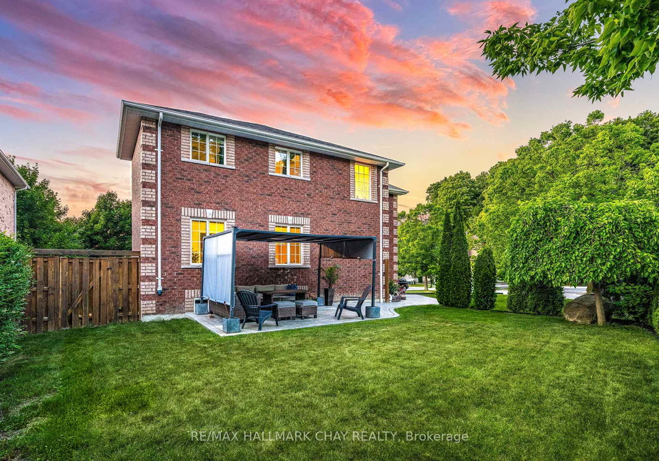 28-bloom-crescent-barrie-ontario-s12374383