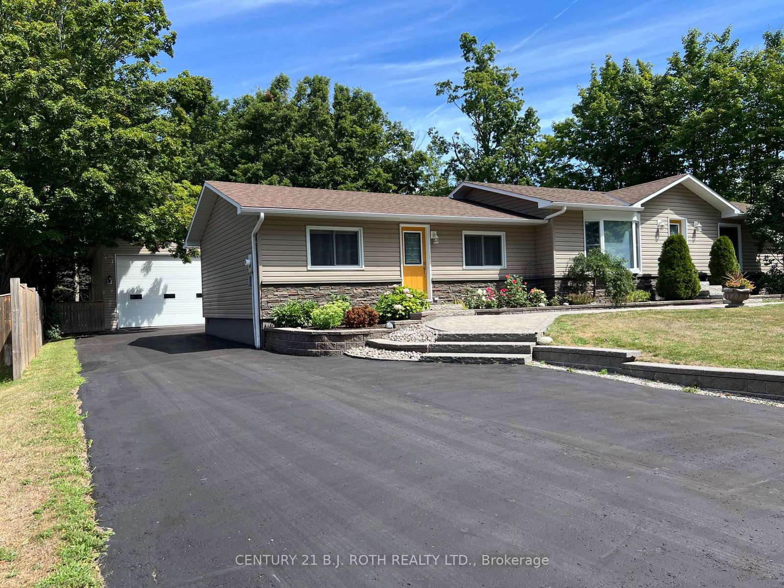 141-bass-line-oro-medonte-ontario-s12374605