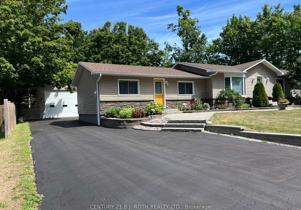 141-bass-line-oro-medonte-ontario-s12374605