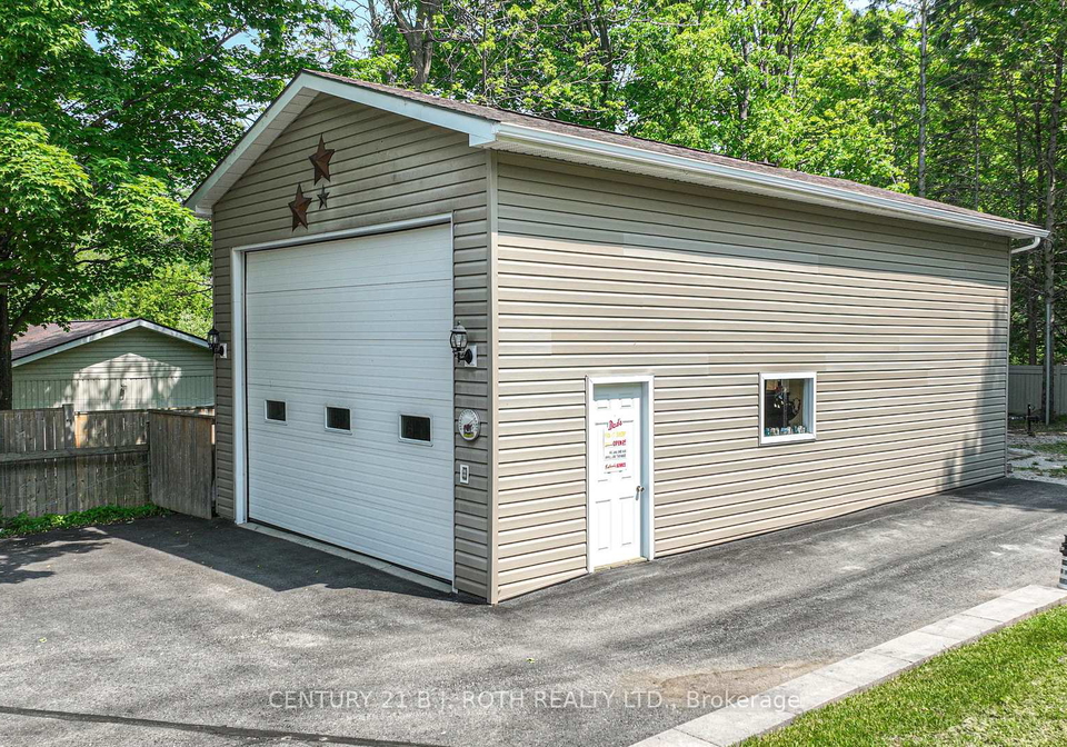 141-bass-line-oro-medonte-ontario-s12374605