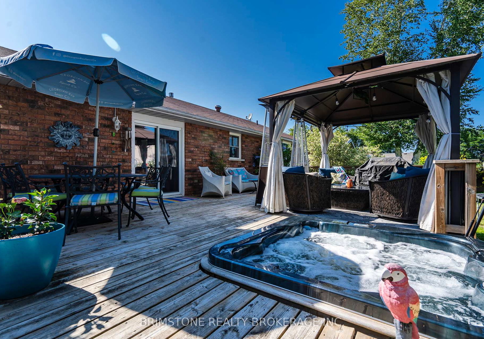 16-smart-court-collingwood-ontario-s12374729