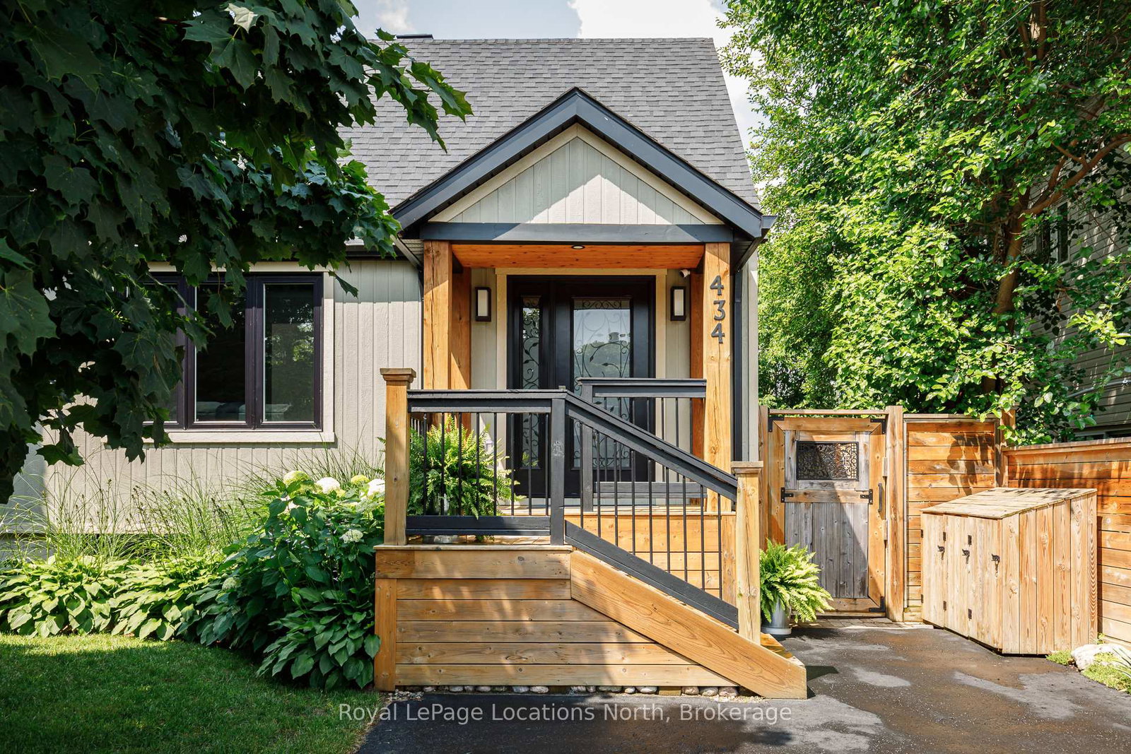 434-oak-street-collingwood-ontario-s12374876