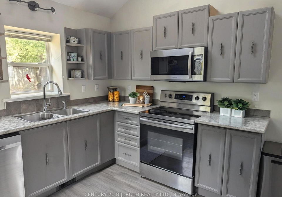 304-delia-street-orillia-ontario-s12375404