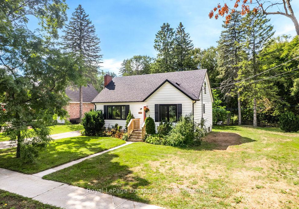 216-elm-street-clearview-ontario-s12375685