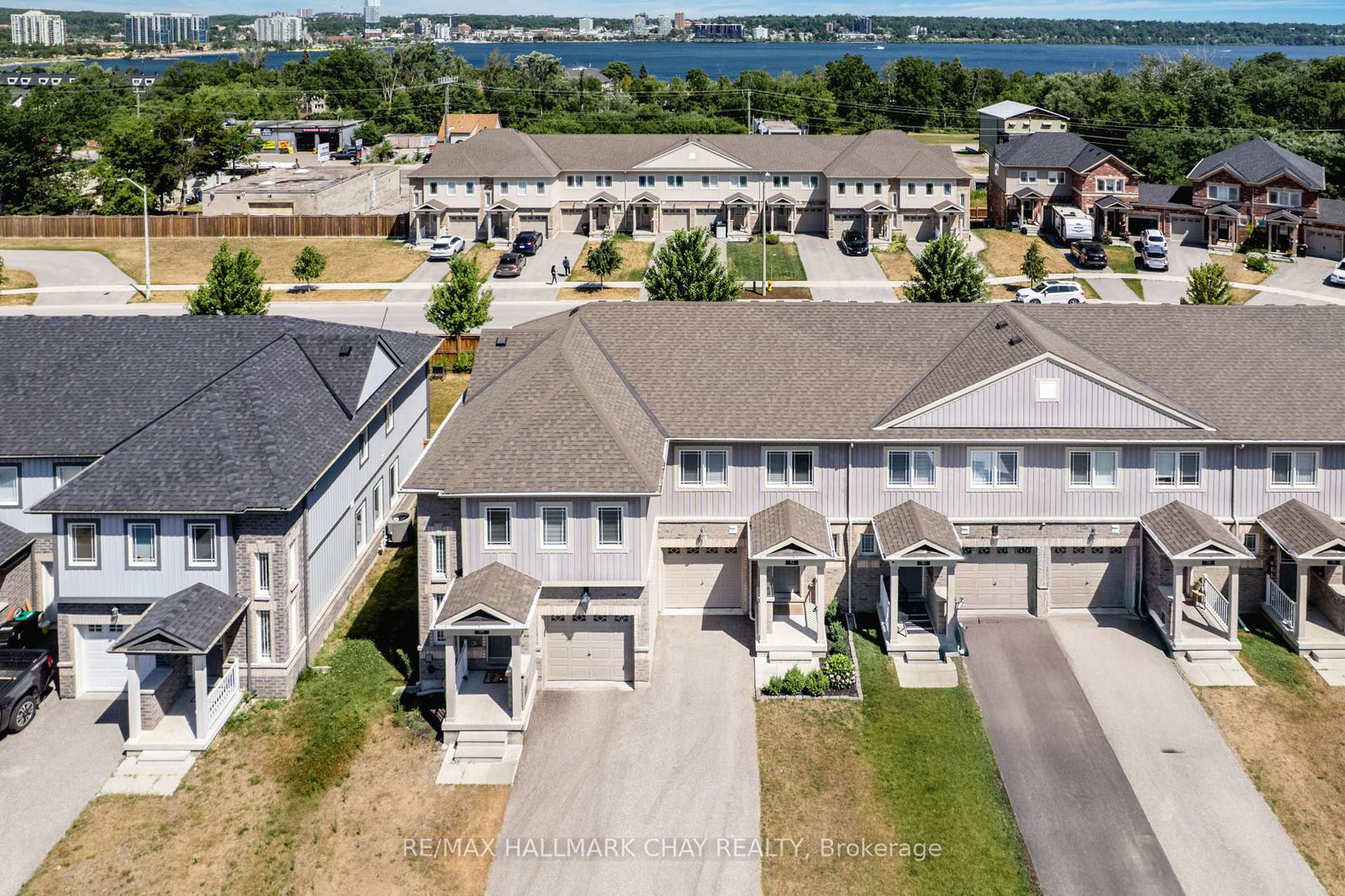 82-franks-way-barrie-ontario-s12376747