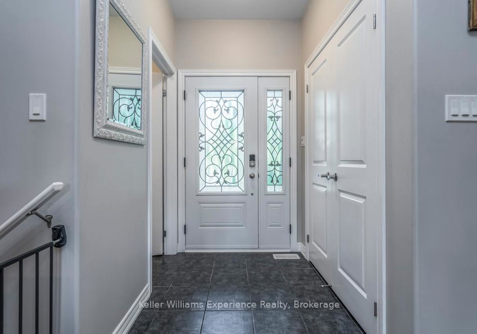 40-lindale-avenue-tiny-ontario-s12376942