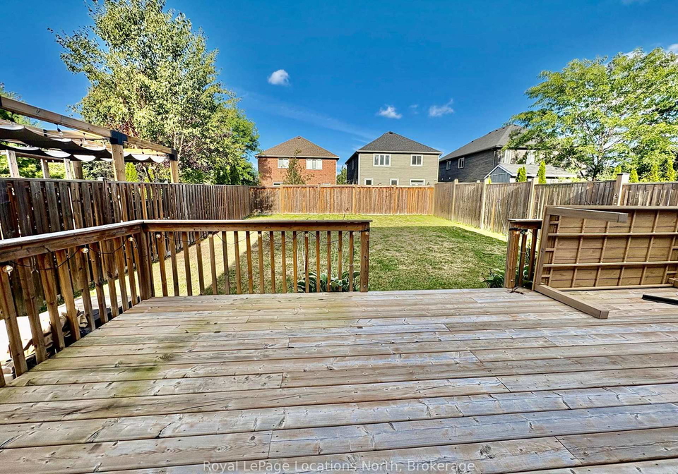74-garbutt-crescent-collingwood-ontario-s12379218