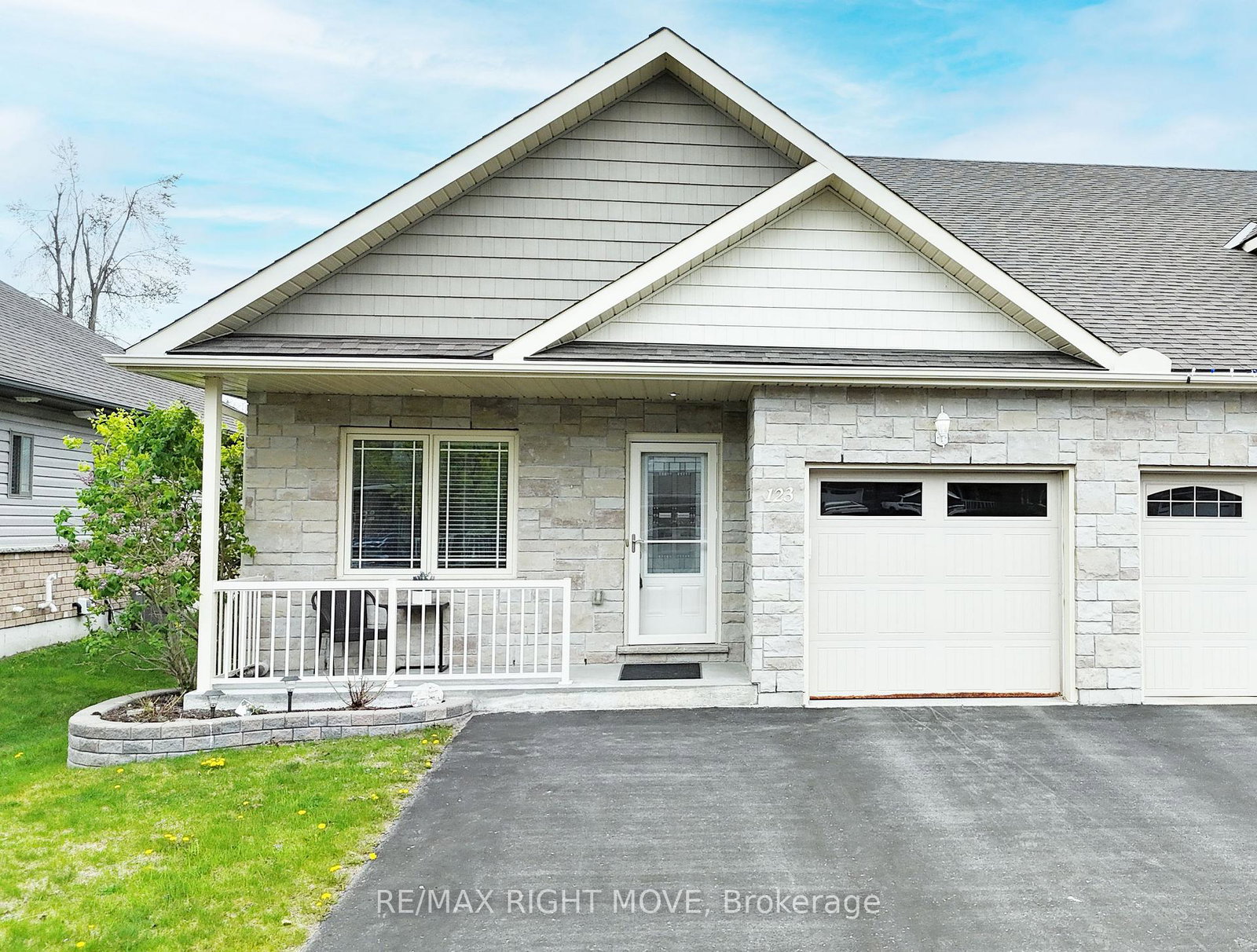 123-lucy-lane-orillia-ontario-s12379856